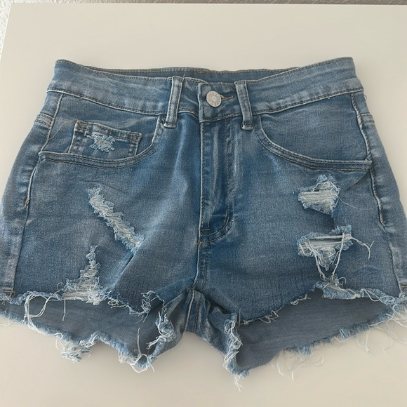 BLUE DENIM SHORTS - Picture 1 of 2